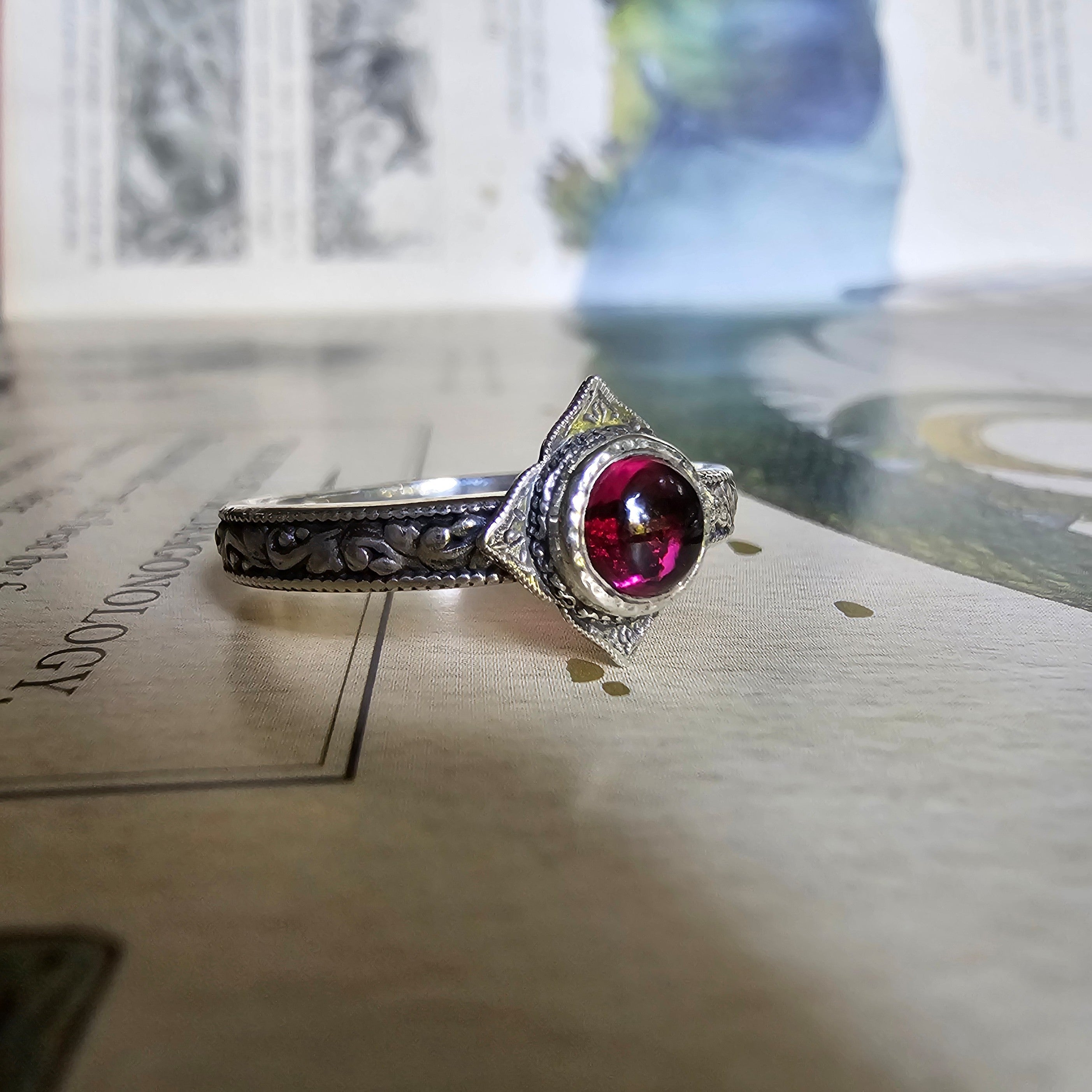 Aretuza Ring with Rhodolite Garnet