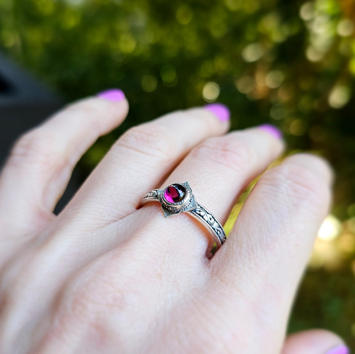 Aretuza Ring with Rhodolite Garnet