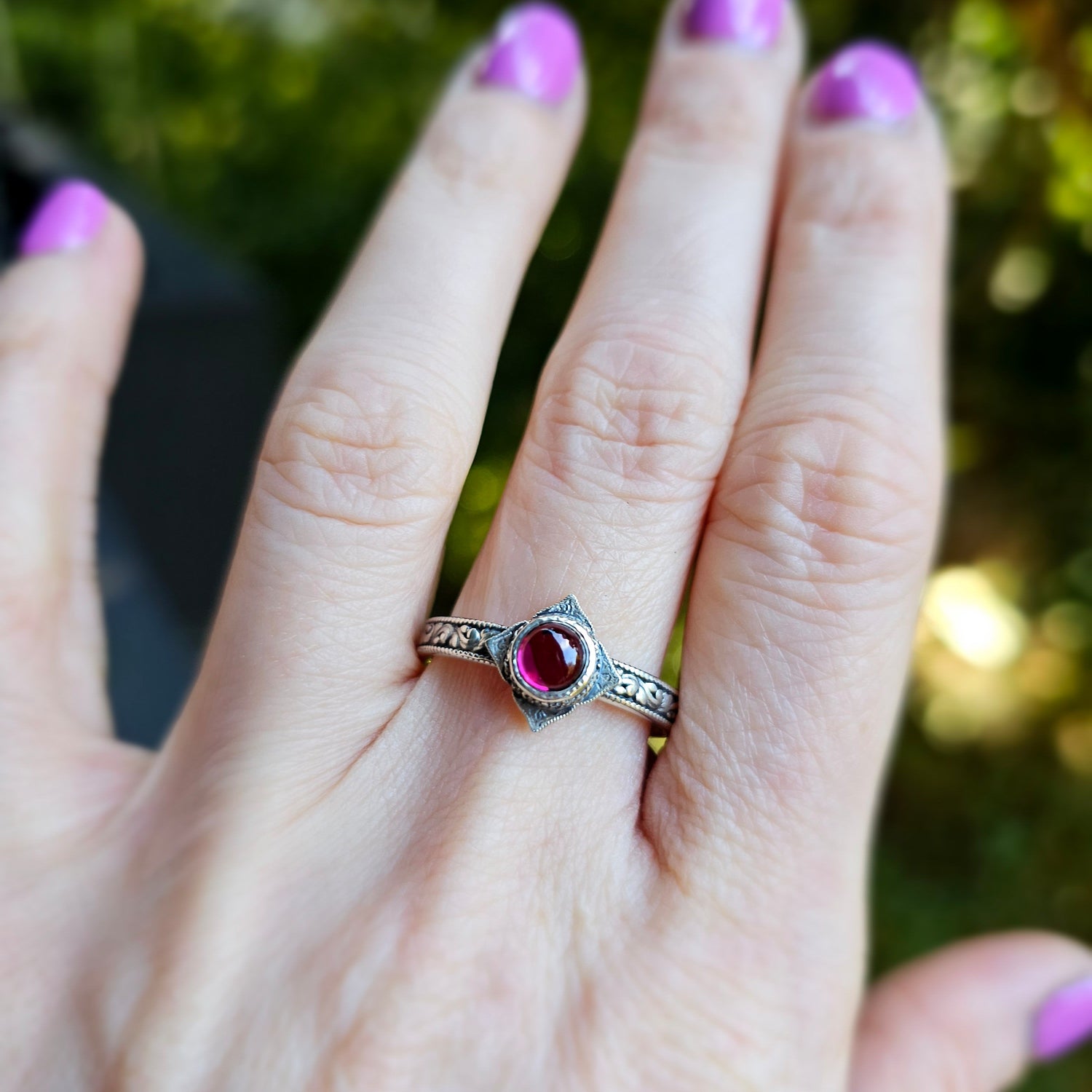 Aretuza Ring with Rhodolite Garnet