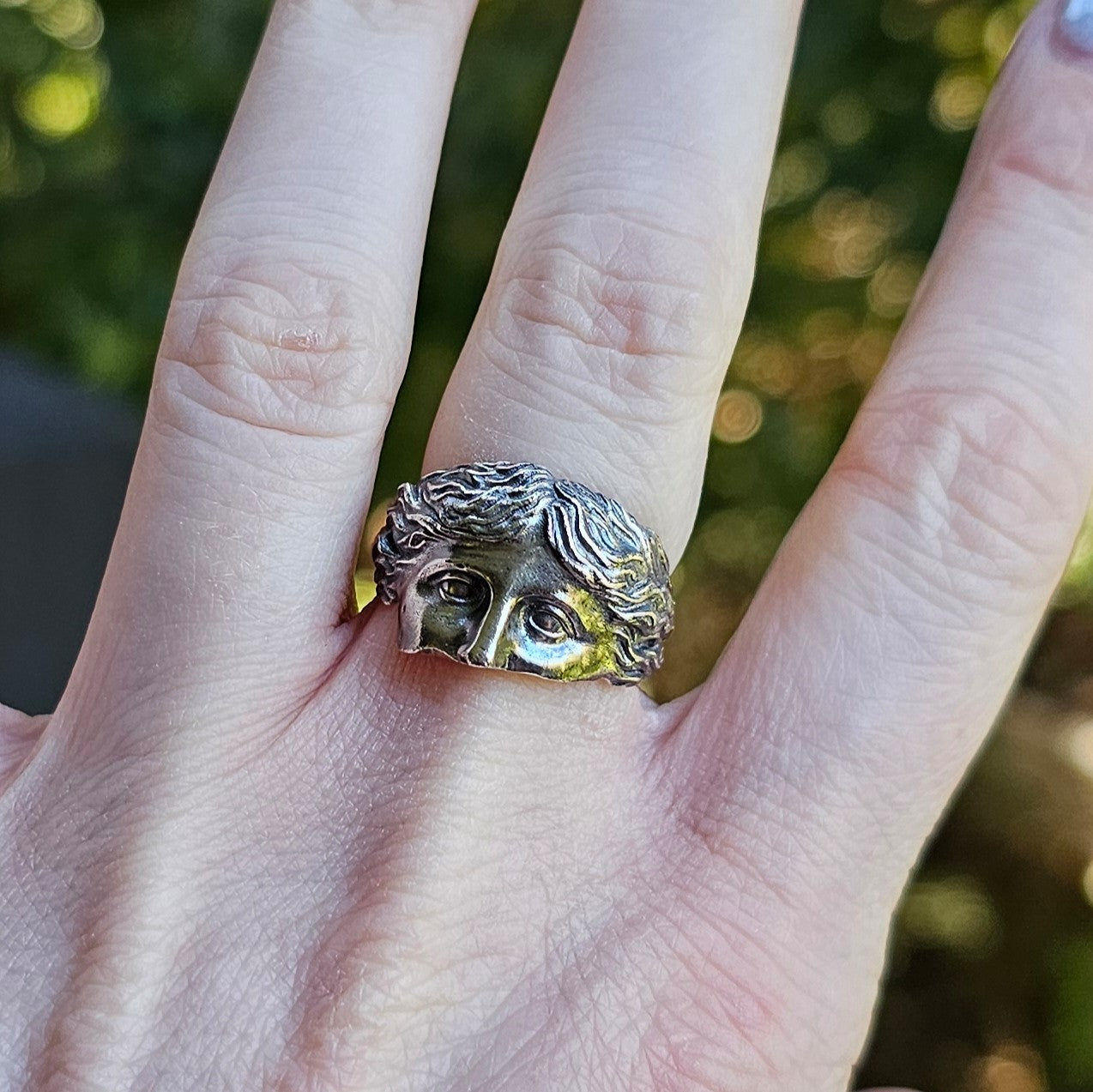 Venus of Milo Ring