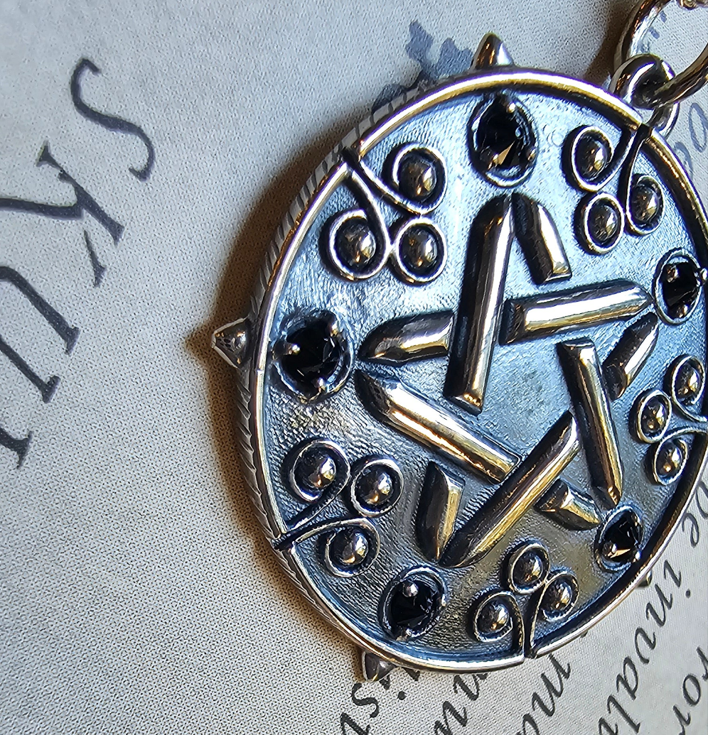Sorceress Star Necklace