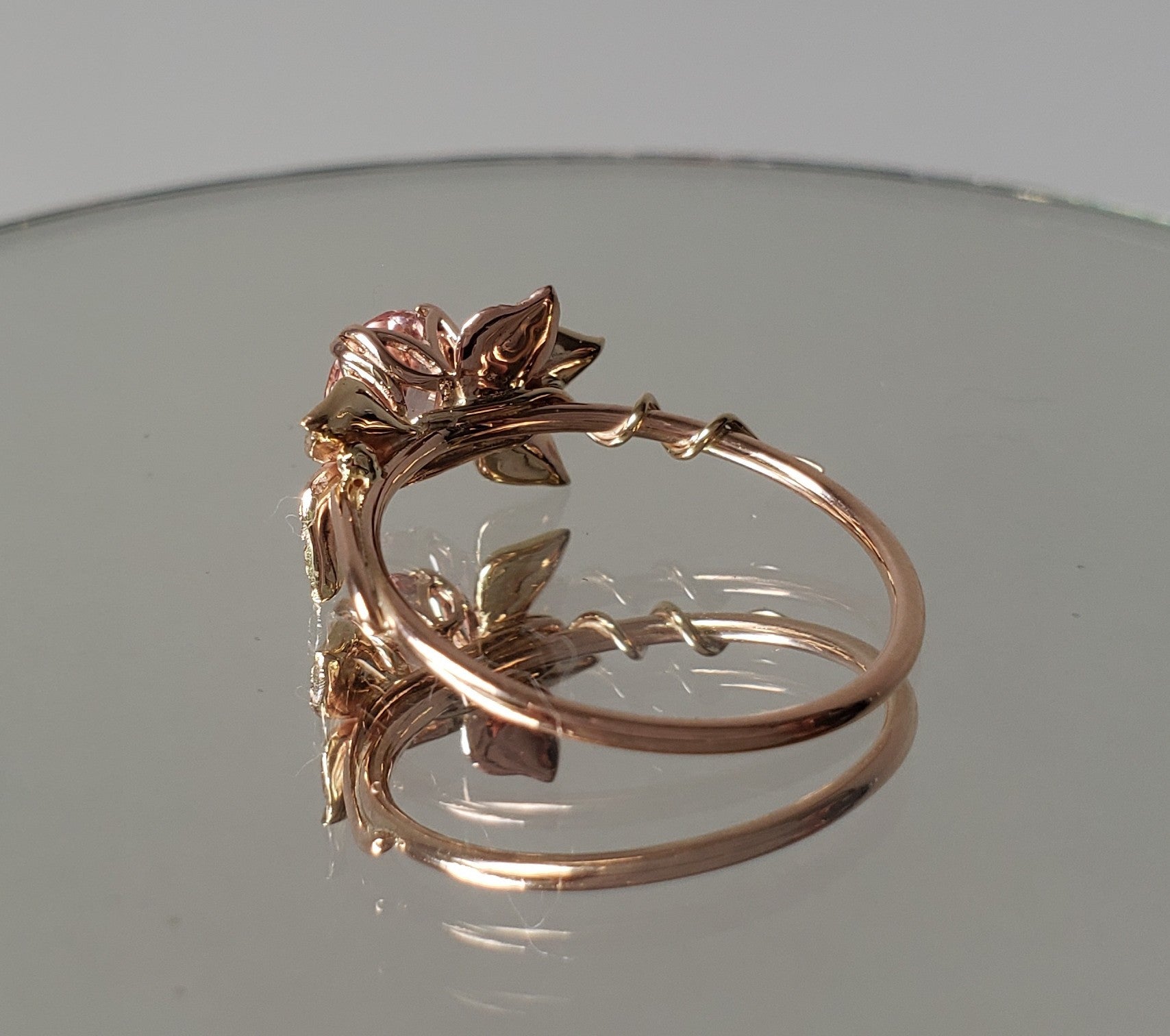 Leaf Ring with Morganite