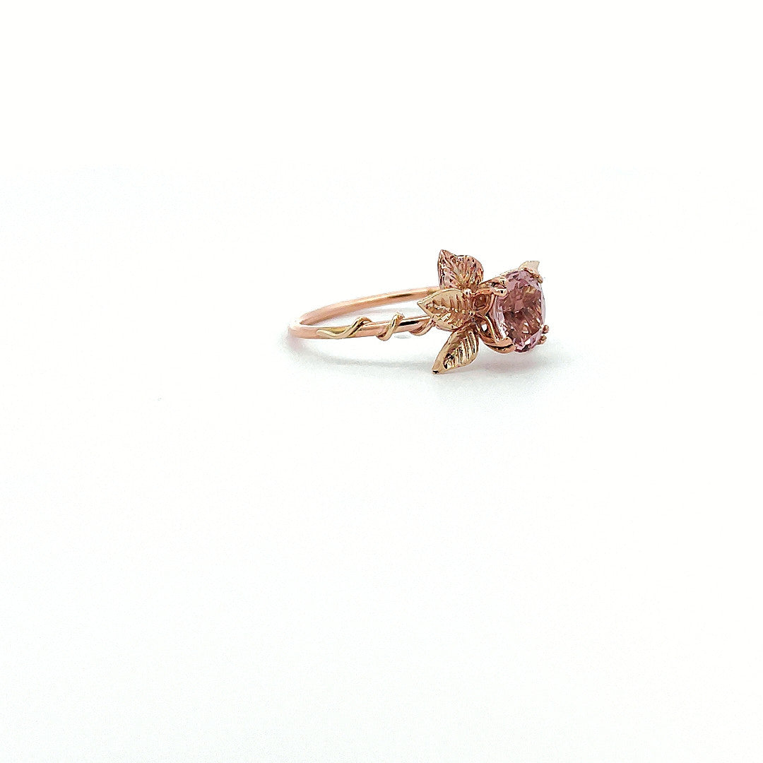 Leaf Ring with Morganite