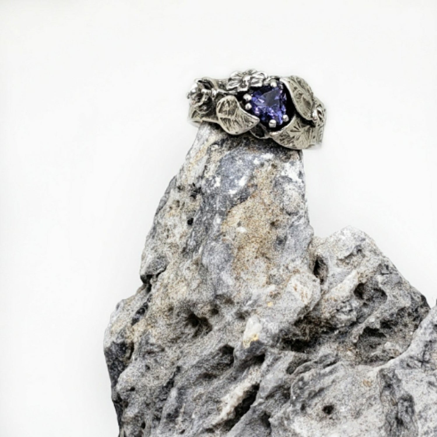 Elven Solitude Ring