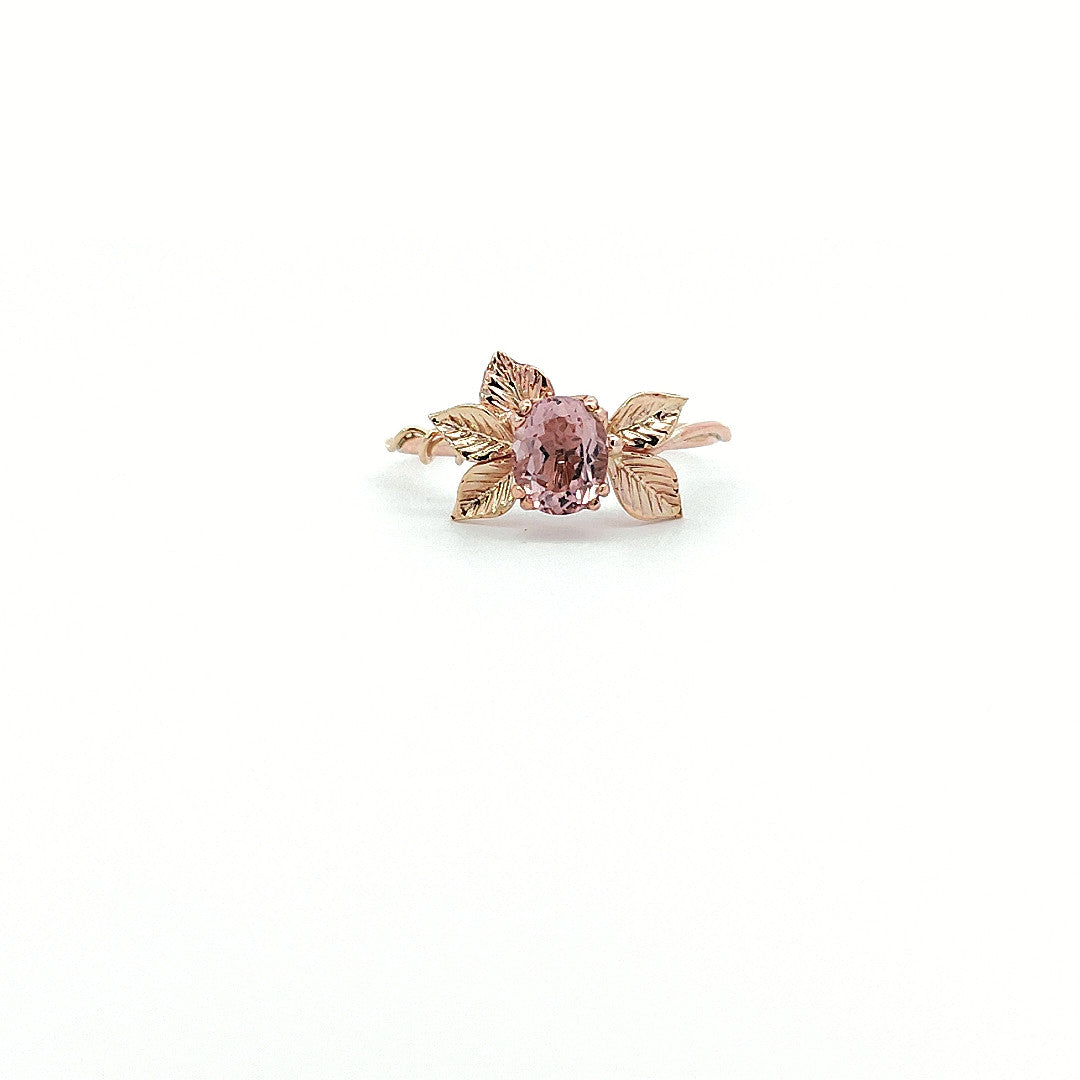 Leaf Ring with Morganite