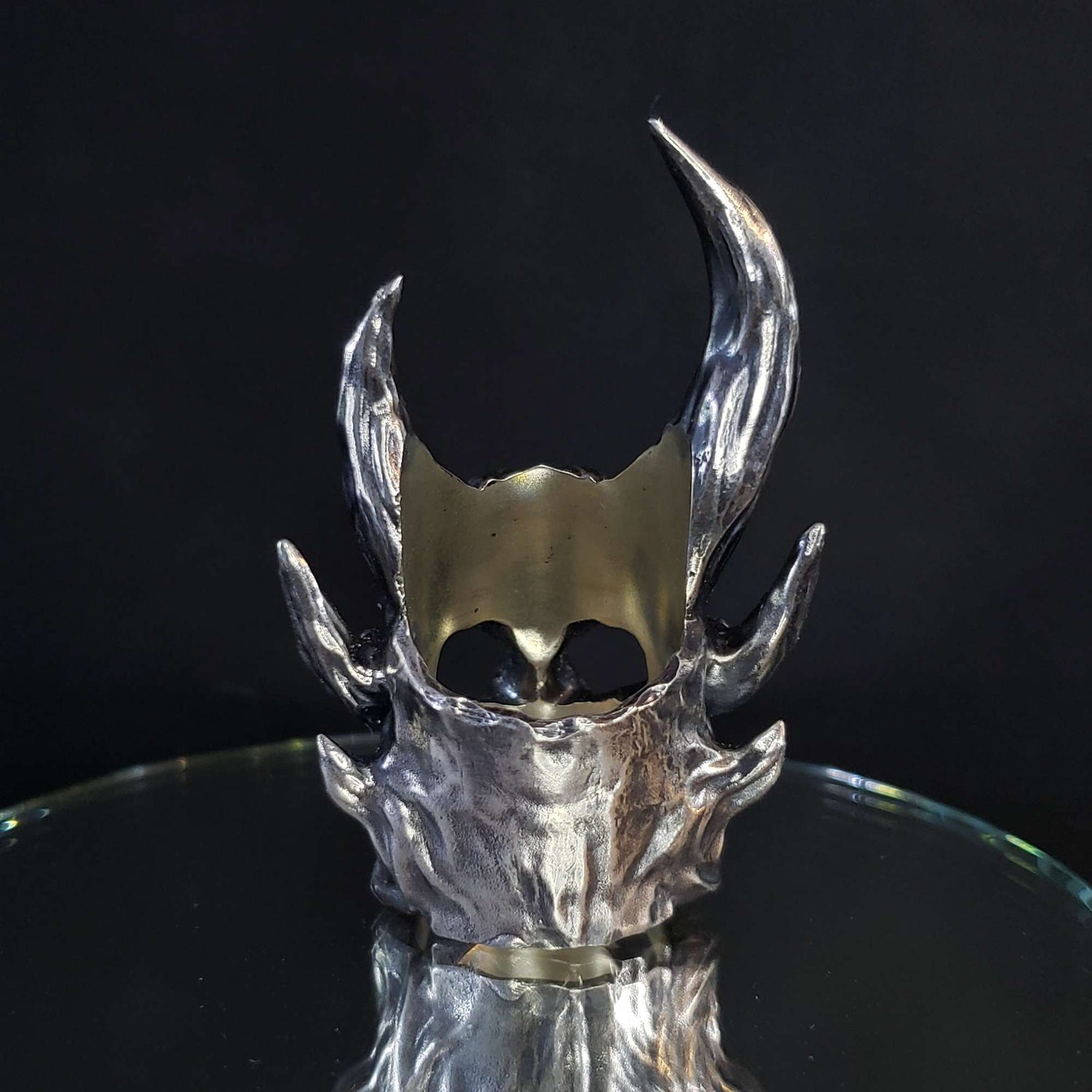 Jewelled Daedric Helmet Ring