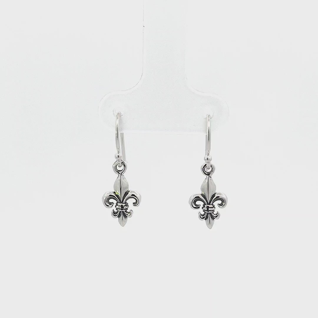 Temerian Lily Drop Earrings
