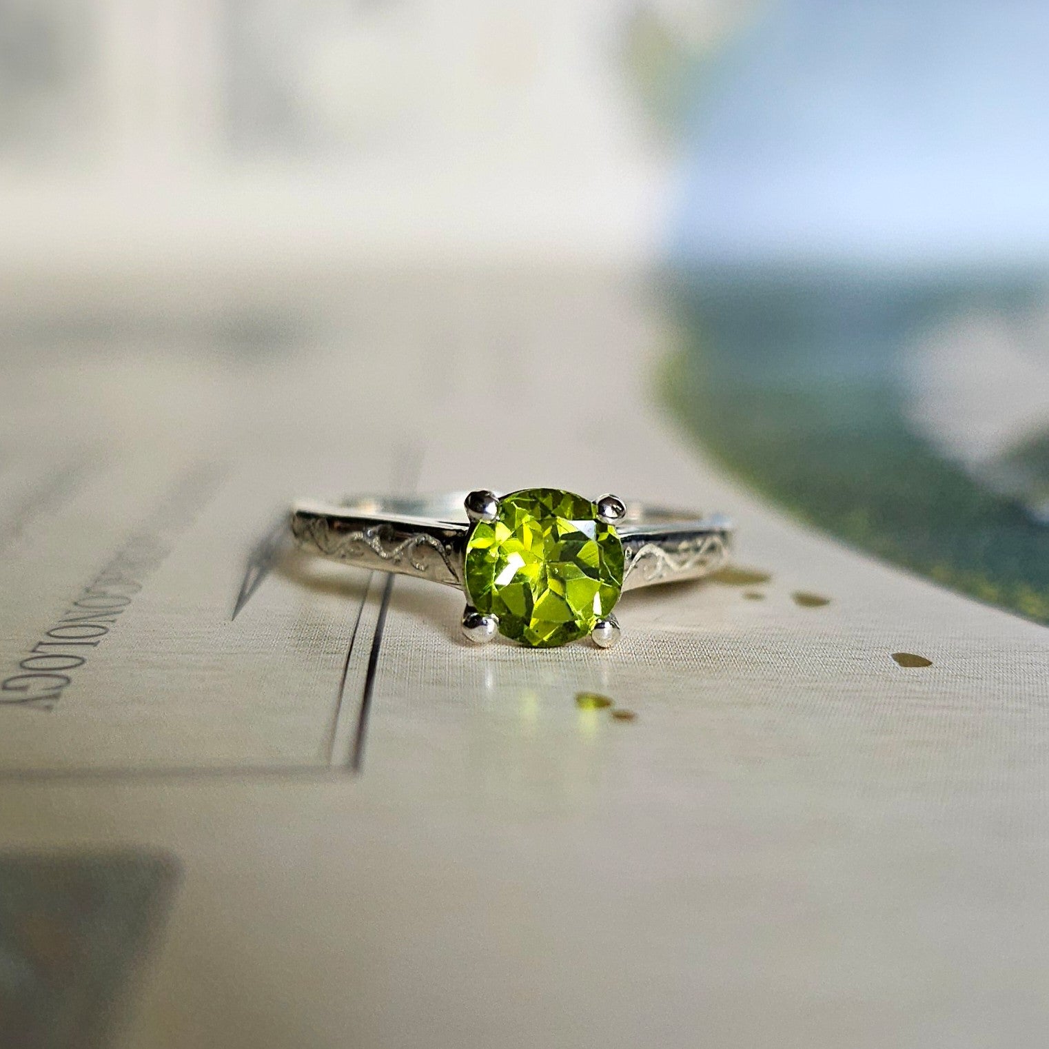 Lucida Ring with Peridot