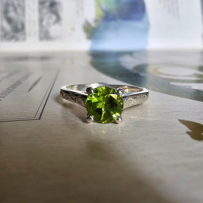 Lucida Ring with Peridot