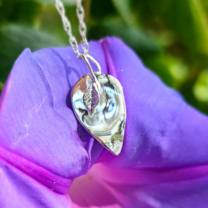 Elorie Leaf Necklace