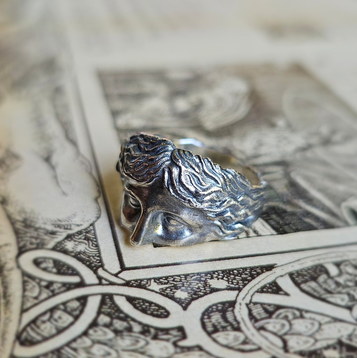 Venus of Milo Ring