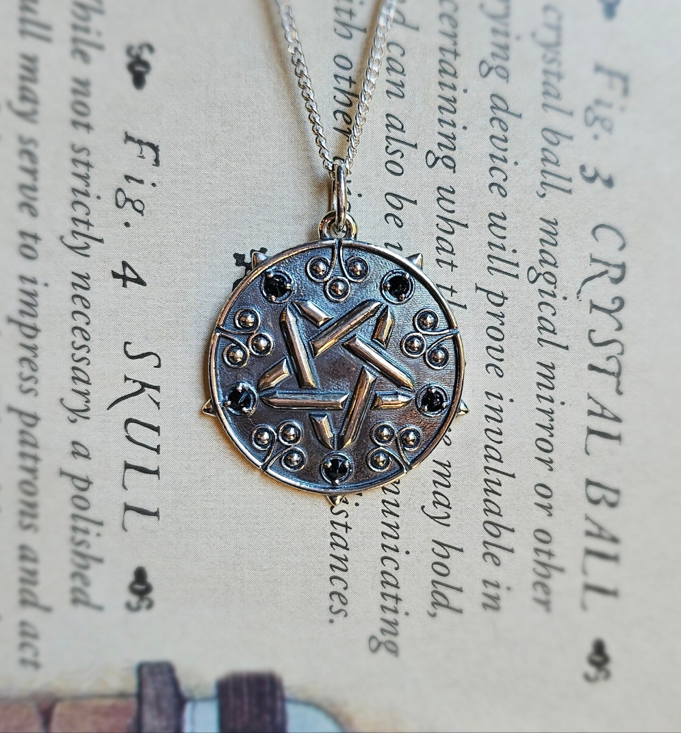 Sorceress Star Necklace