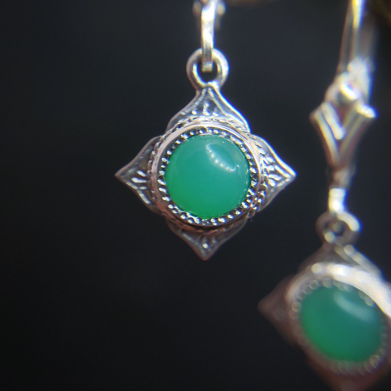 Aretuza Drop Earrings with Chrysoprase