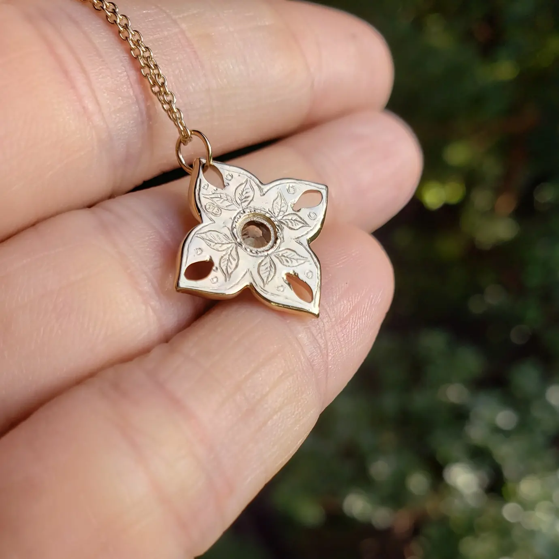 Petals Pendant with Sapphire