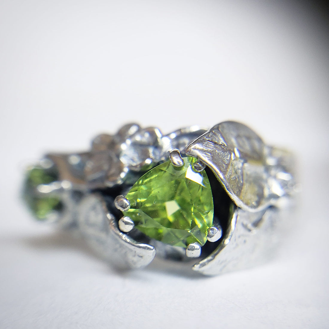 Elven Solitude Ring