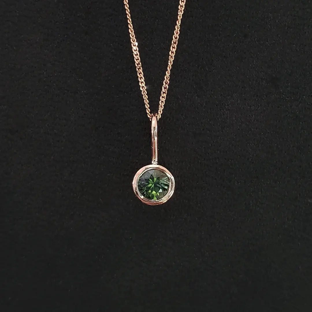 Essential Green Sapphire Necklace