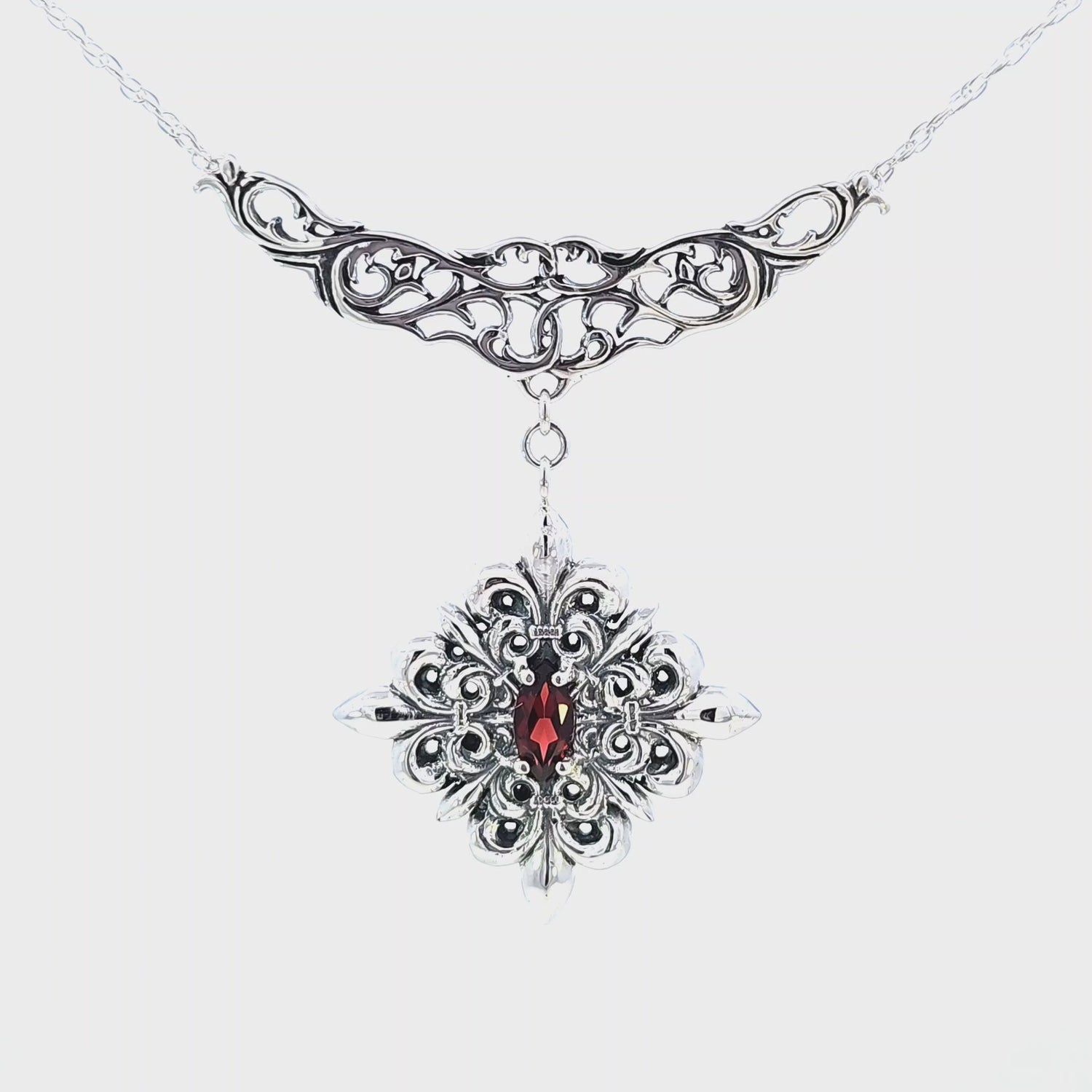 Mortis Ornamentum Necklace