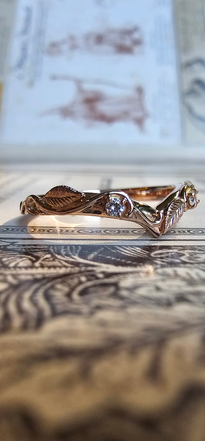 Alison V-Shaped Ring