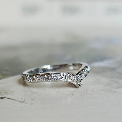 Kathie V-Shaped Ring