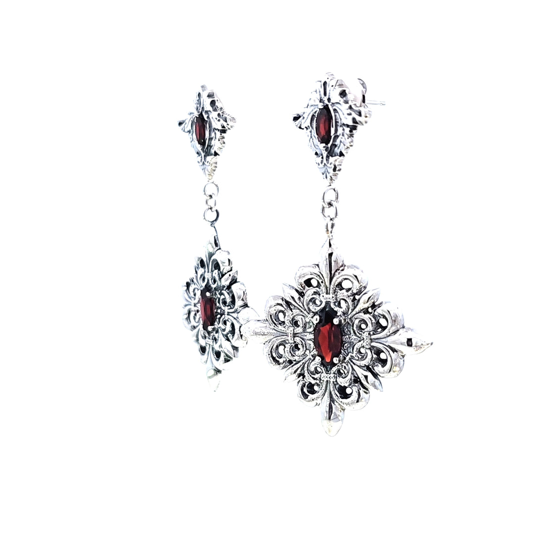 Mortis Ornamentum Earrings