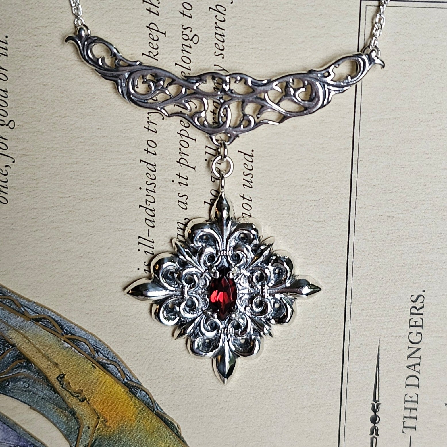 Mortis Ornamentum Necklace