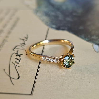 V-shaped Engagement Ring